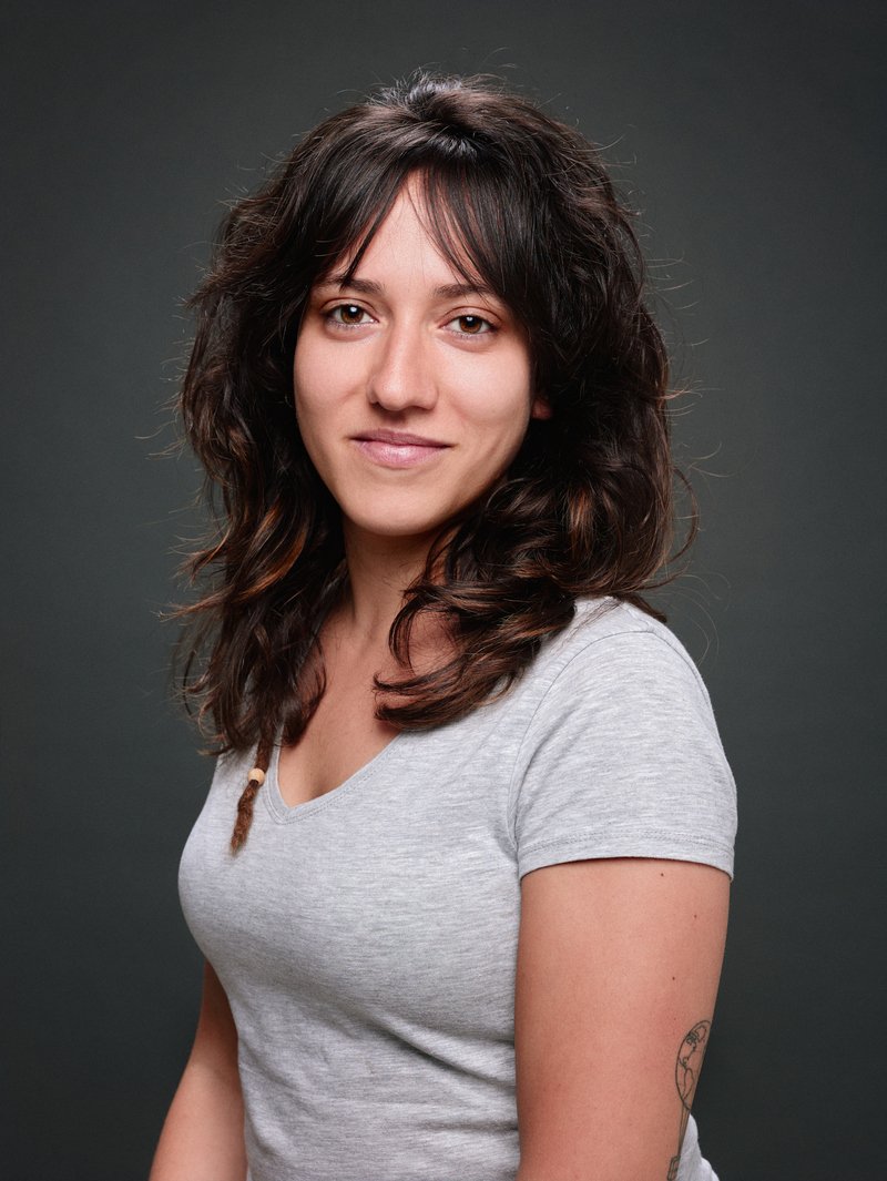 Paula Lizana es Clara Luz